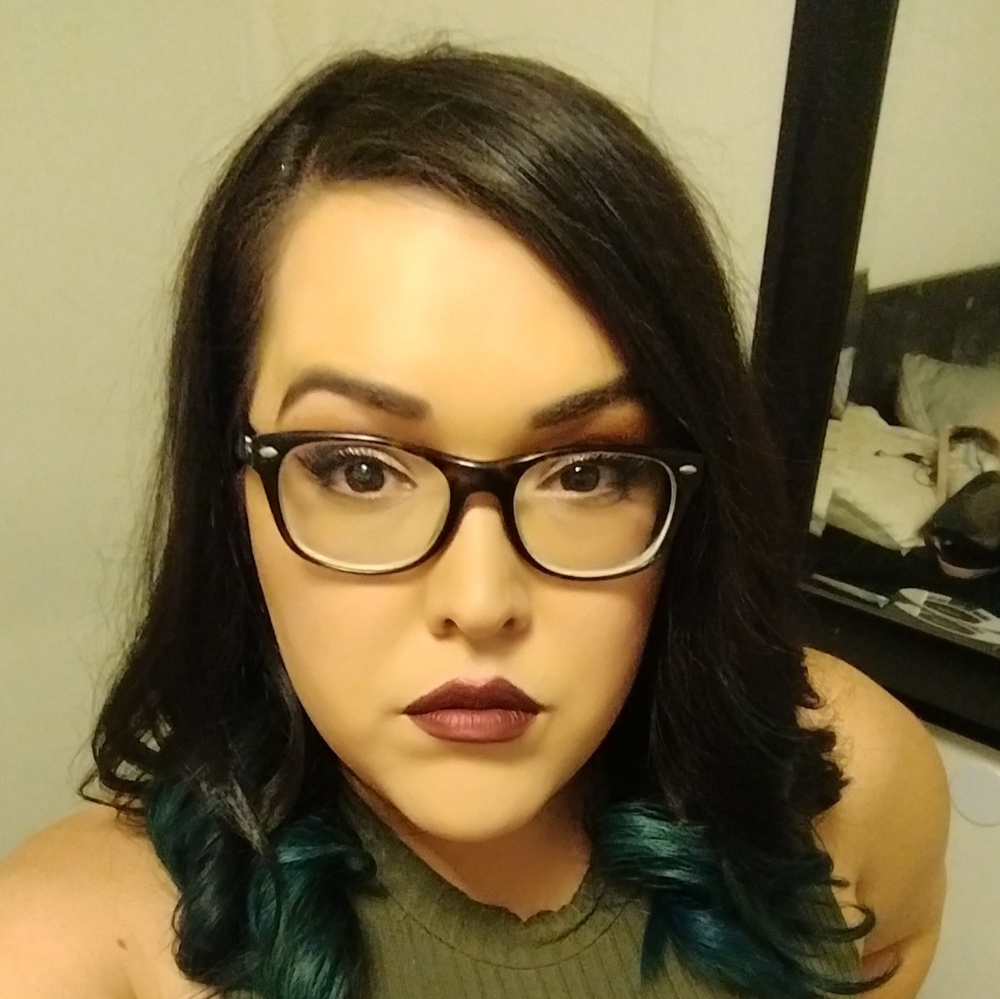 Meet your Posher, Jessica